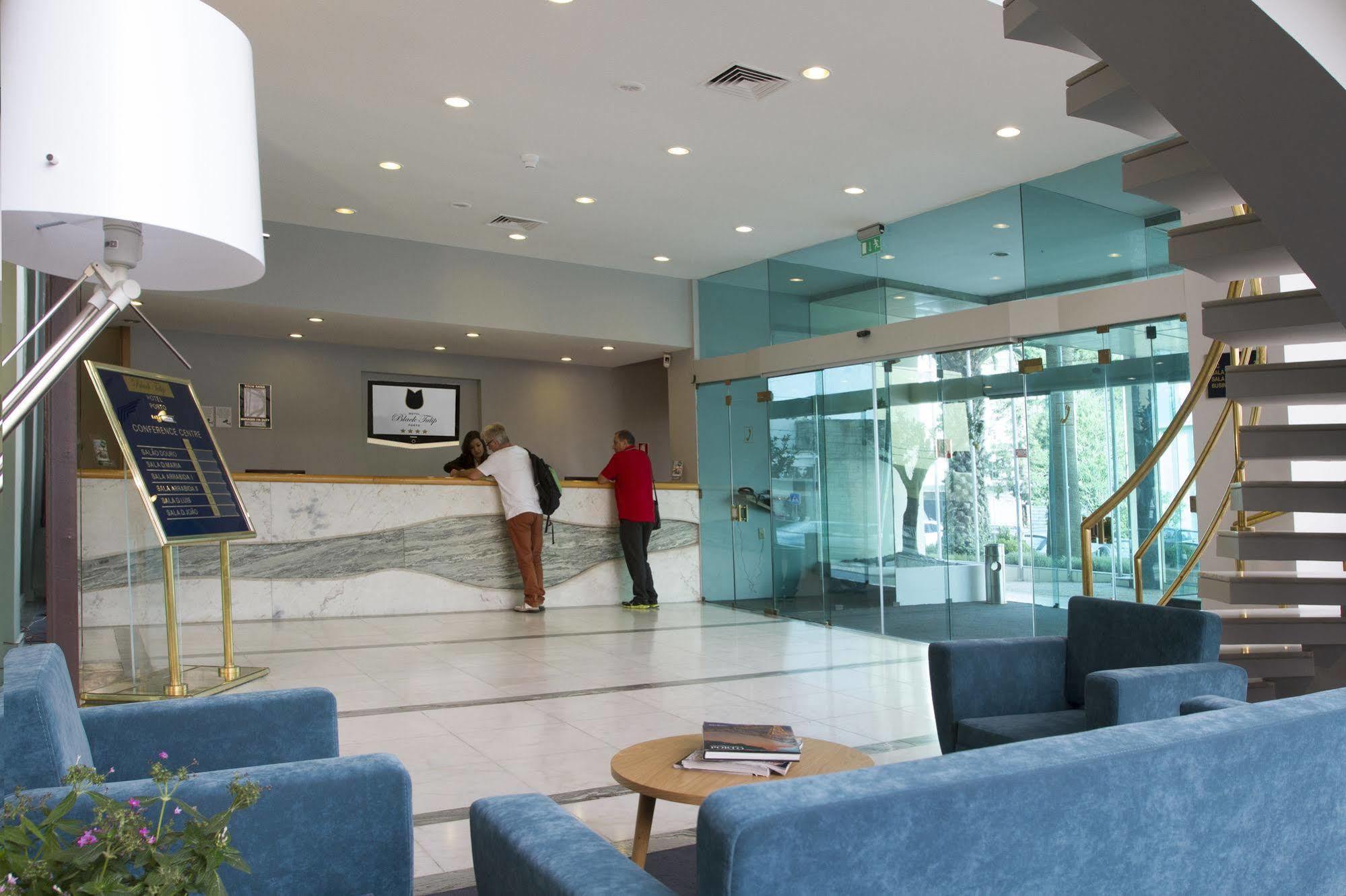 Black Tulip - Porto Gaia Hotel 4*